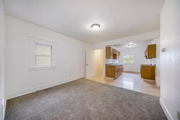 Jackson, MI 49203,107 W Wilkins Street