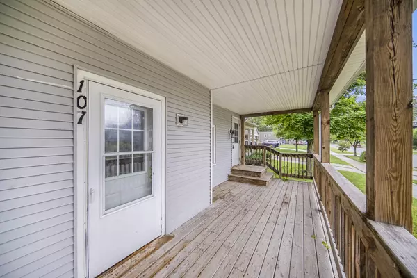 Jackson, MI 49203,107 W Wilkins Street