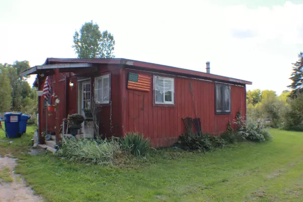 St. Johns, MI 48879,954 E Wilson Road