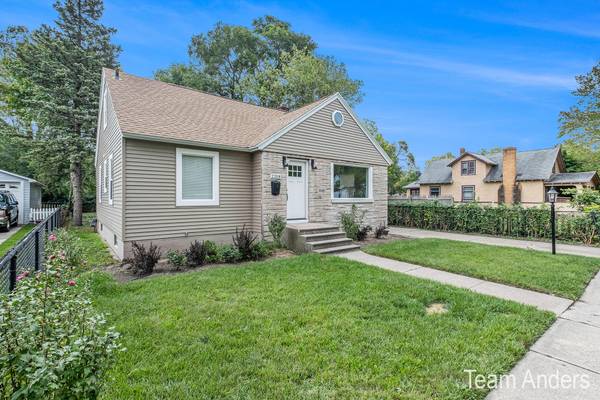 2208 7th Street, Muskegon Heights, MI 49444