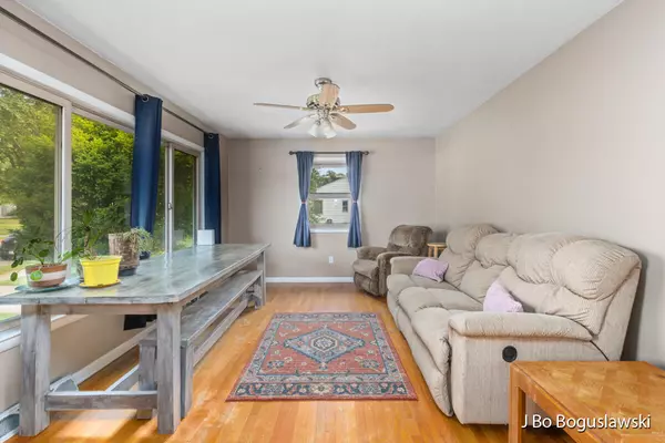 Grand Rapids, MI 49534,1392 Stanwood NW Street