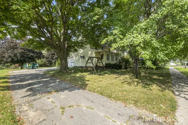 Kent City, MI 49330,281 N Main Street