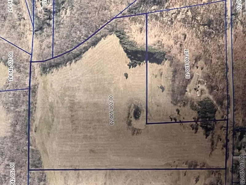 M DR S S Drive, Athens, MI 49011