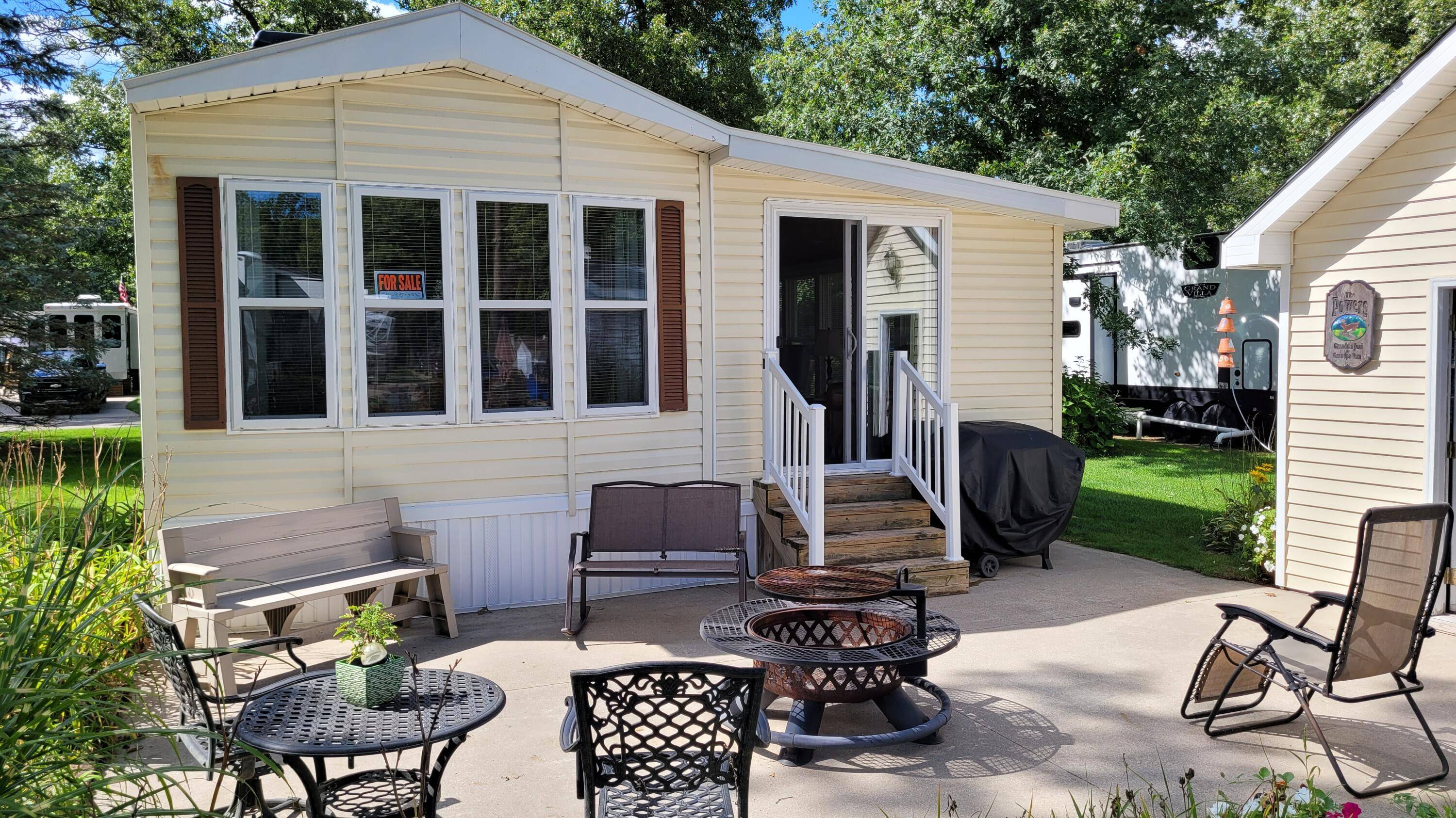 9325 S Lazy Lane ##33, Baldwin, MI 49304