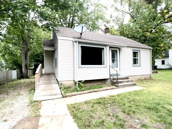 Paw Paw, MI 49079,411 Water Street