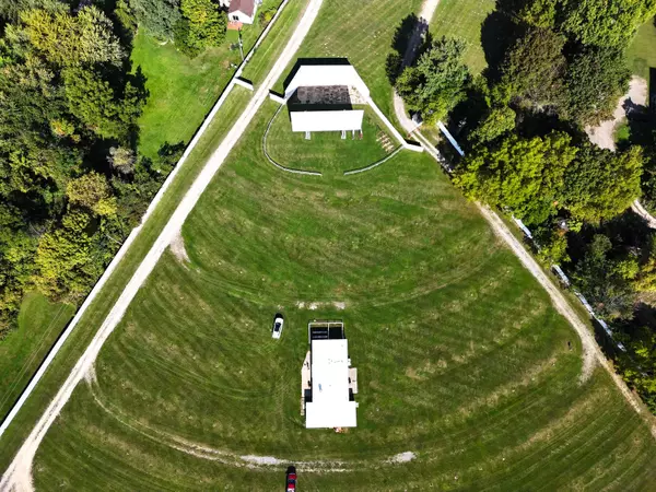 69107 Red Arrow Highway, Hartford, MI 49057