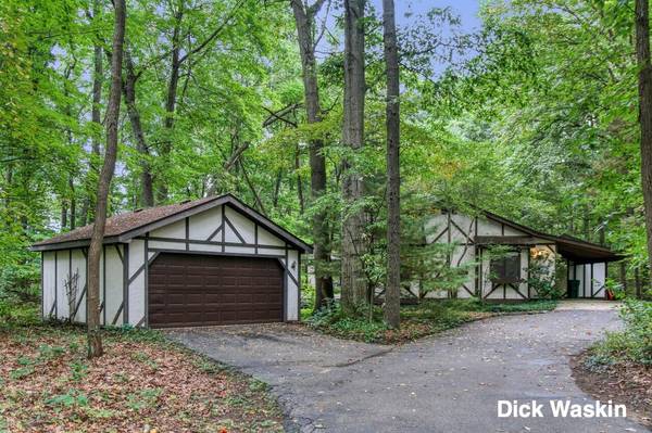 6216 131st Avenue, Saugatuck, MI 49453