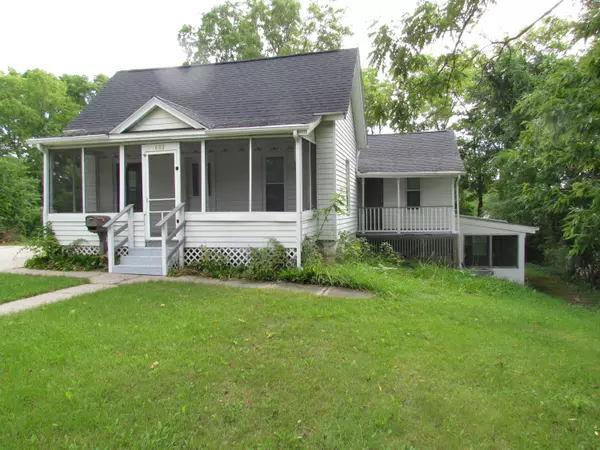 Greenville, MI 48838,802 S Lafayette Street