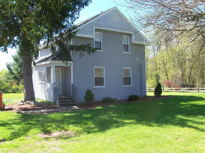 9143 Greenville SW Road, Greenville, MI 48838