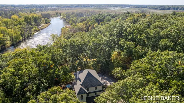 6036 River Ridge Drive, Saugatuck, MI 49453