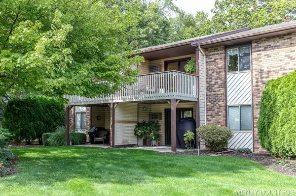 Holland, MI 49424,2085 Lake Street #2