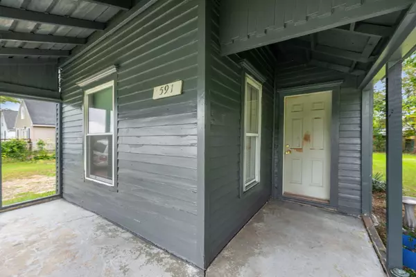 Benton Harbor, MI 49022,591 N Euclid Avenue