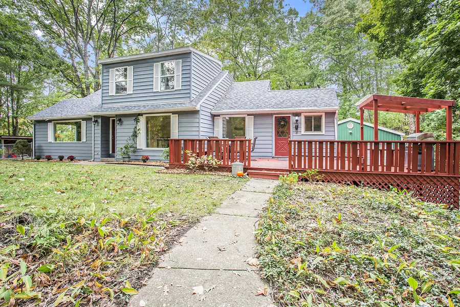 2301 Wilson SW Avenue, Grand Rapids, MI 49534