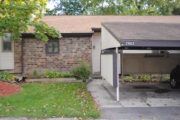 2683 Chatham Woods SE Drive, Grand Rapids, MI 49546