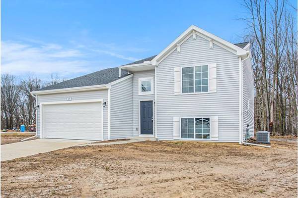 366 Lotz Court, Wayland, MI 49348