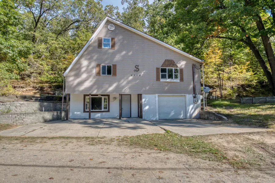 6710 Schmeid Rd, Lakeview, MI 48850