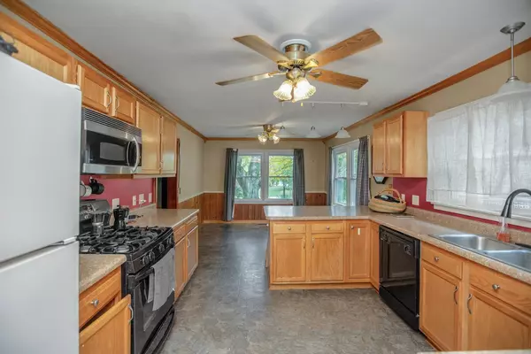 Three Rivers, MI 49093,11406 S Horseshoe Drive