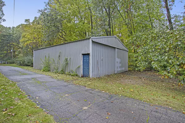 Edwardsburg, MI 49112,66664 Conrad Road