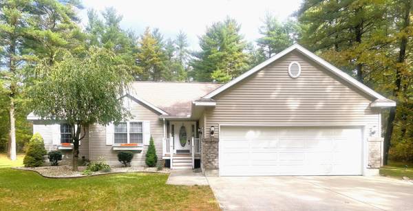 7408 Wiczer Drive, Whitehall, MI 49461