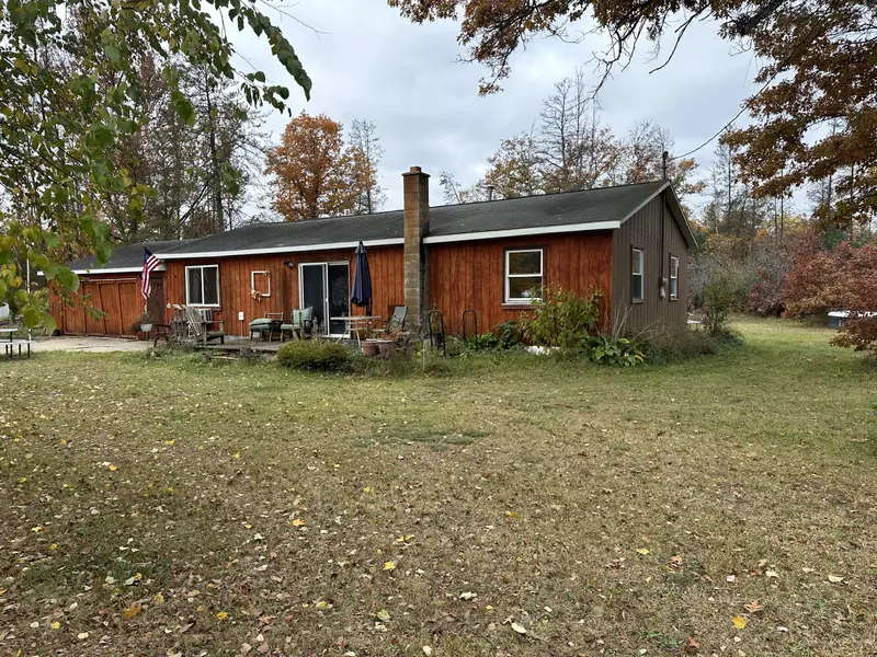 9301 S M37, Baldwin, MI 49304