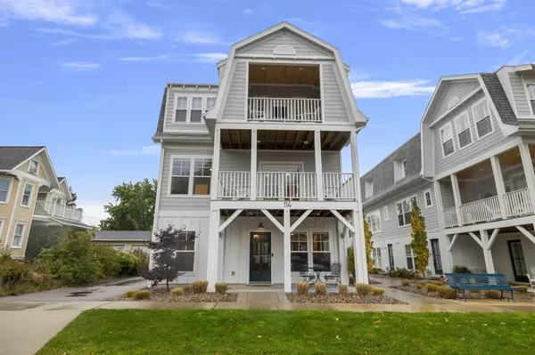 114 N Barton Street #A,  New Buffalo,  MI 49117