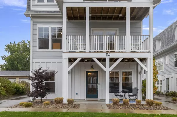 New Buffalo, MI 49117,114 N Barton Street #A