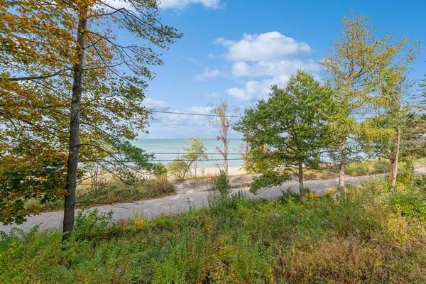 New Buffalo, MI 49117,0 Lake Shore Drive