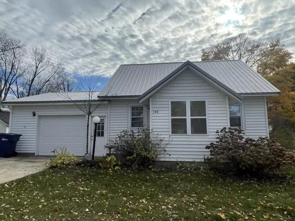 136 5th Street, Marion, MI 49665