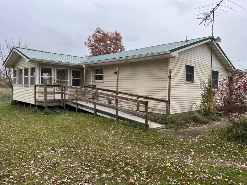60880 Strobel Road, Centreville, MI 49032