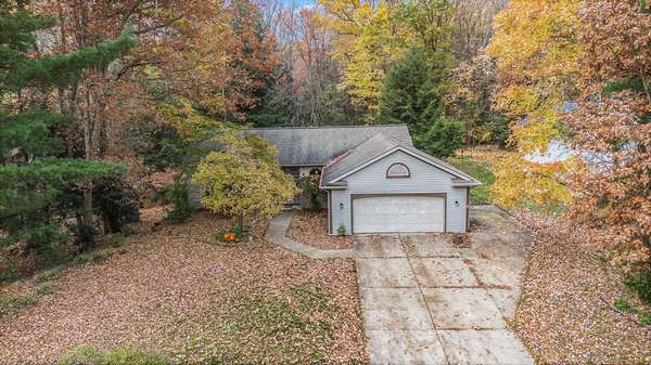 Dorr, MI 49323,4128 White Pine Drive