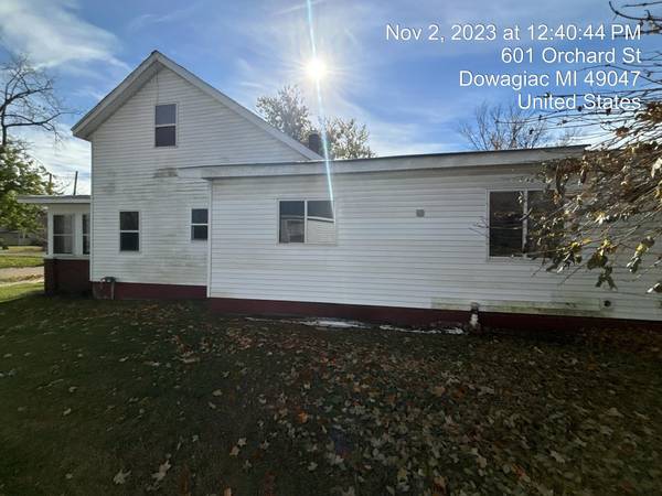 Dowagiac, MI 49047,601 Orchard Street