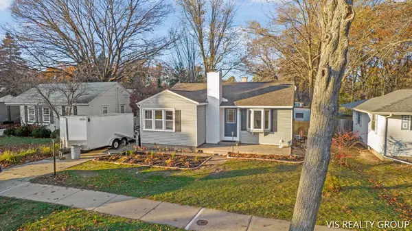 809 River Street, Spring Lake, MI 49456