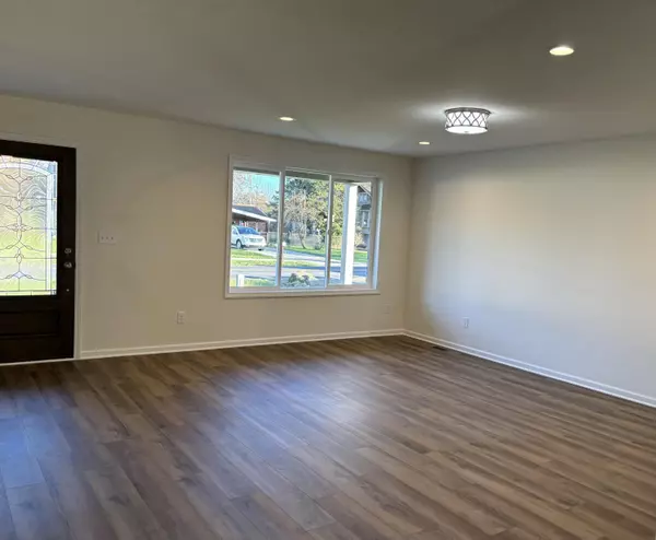 Trenton, MI 48183,5110 Lathrop Street