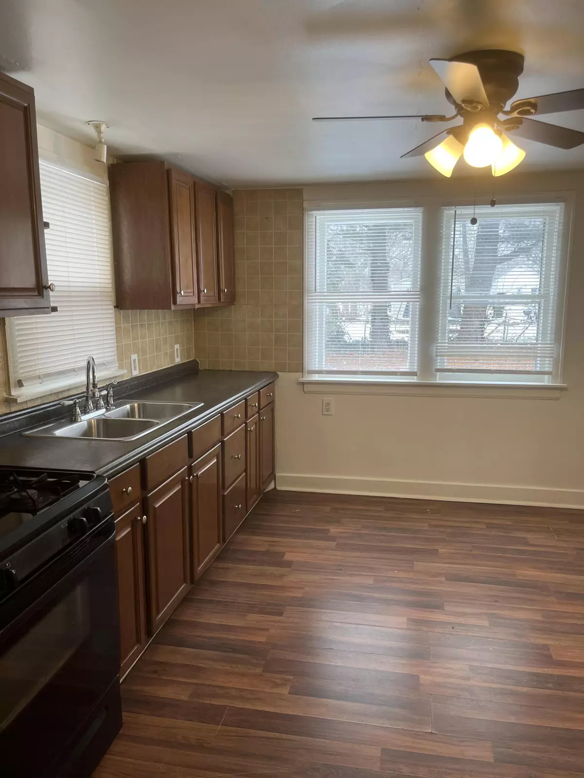 Muskegon, MI 49442,1232 Francis Avenue