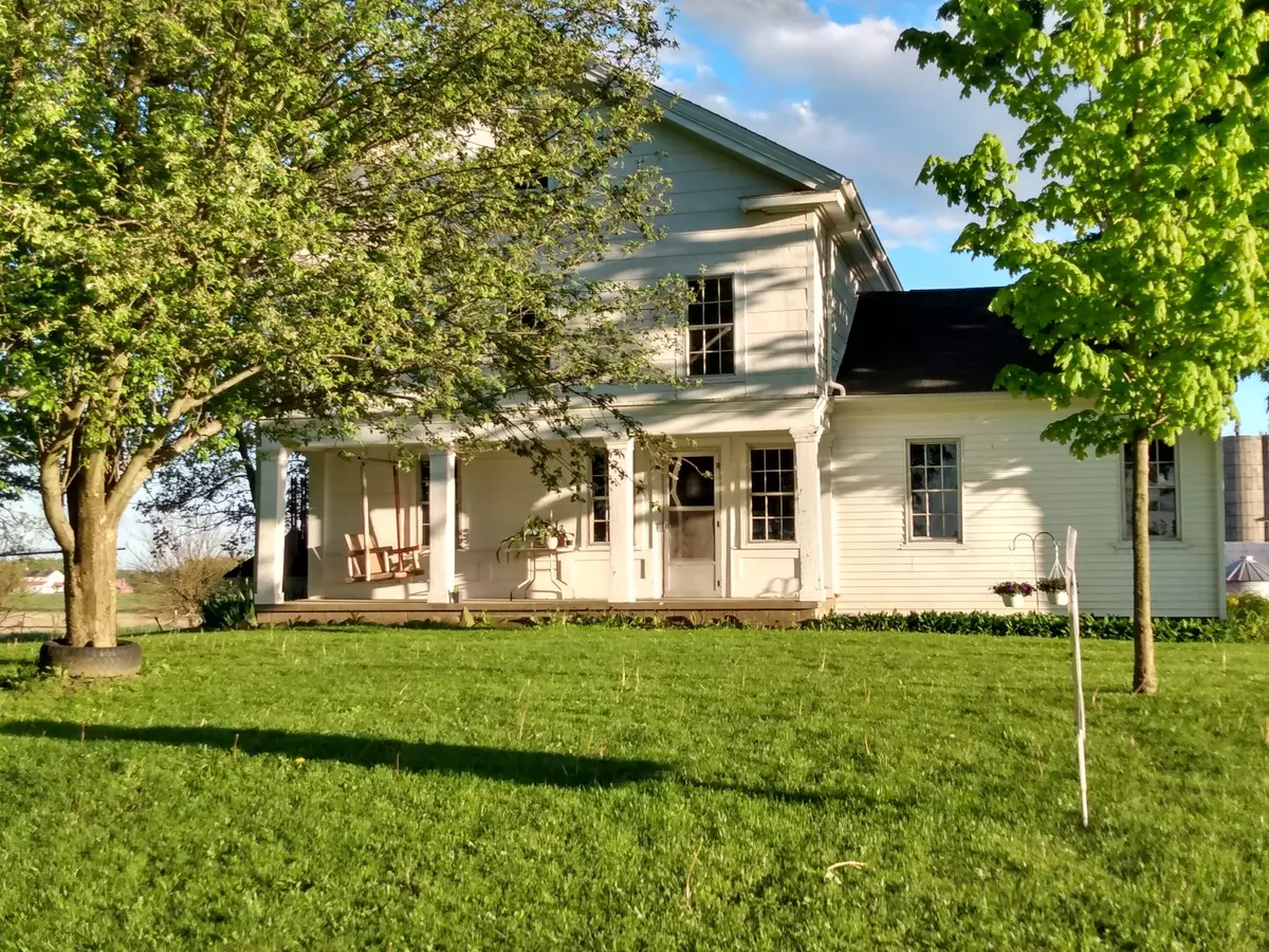 Pittsford, MI 49271,9811 Tamarack Road