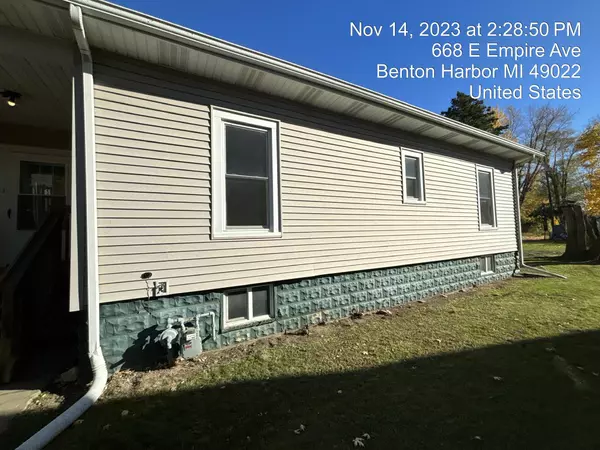 Benton Harbor, MI 49022,668 E Empire Avenue