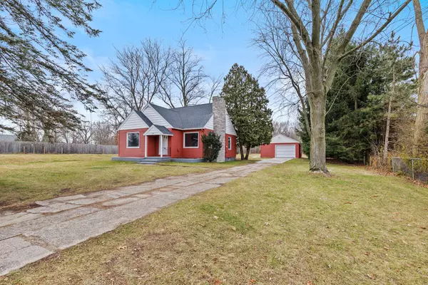 Greenville, MI 48838,812 N Irving Street