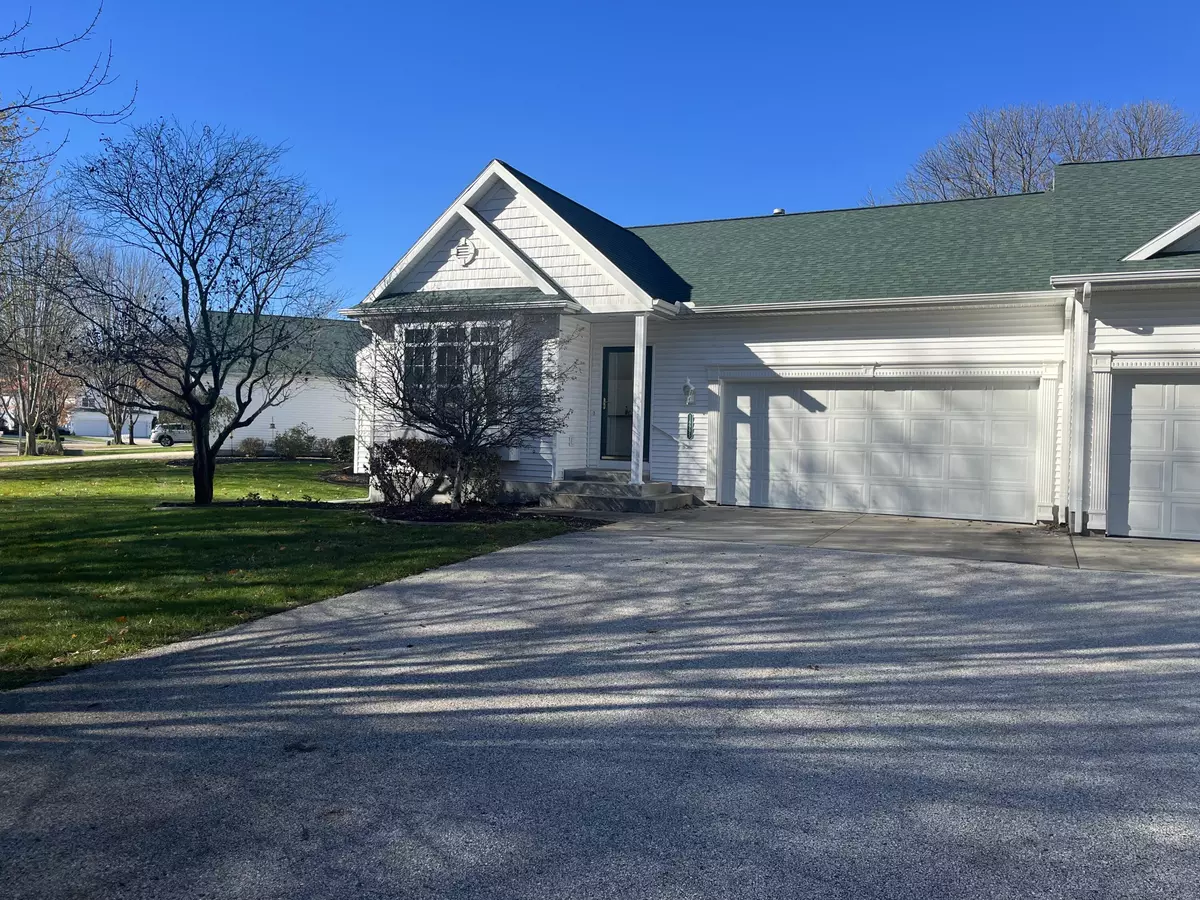 Spring Lake, MI 49456,14995 Saddlebrook Trail
