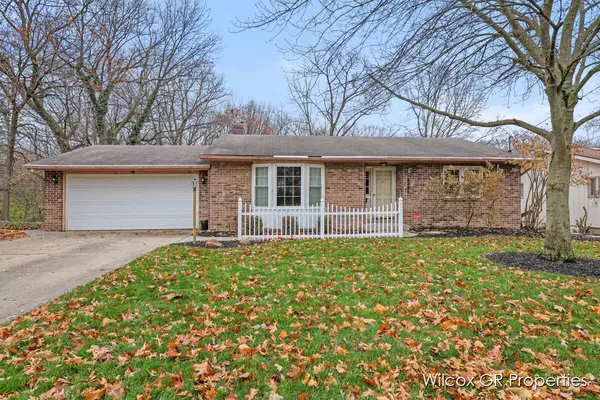 2326 Okemos SE Drive, Grand Rapids, MI 49506