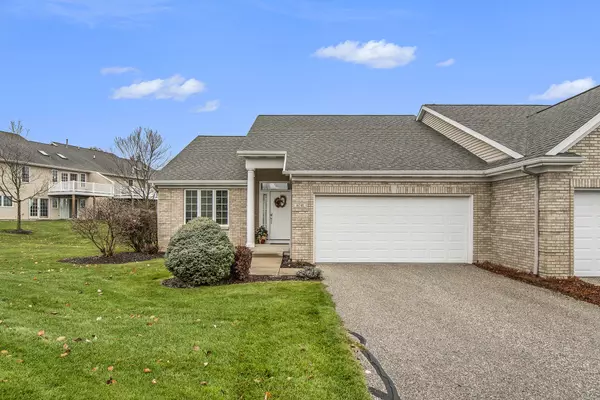 6741 Gracepoint SE Drive,  Caledonia,  MI 49316