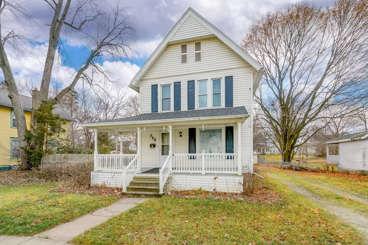 Marshall, MI 49068,715 W Michigan  Ave