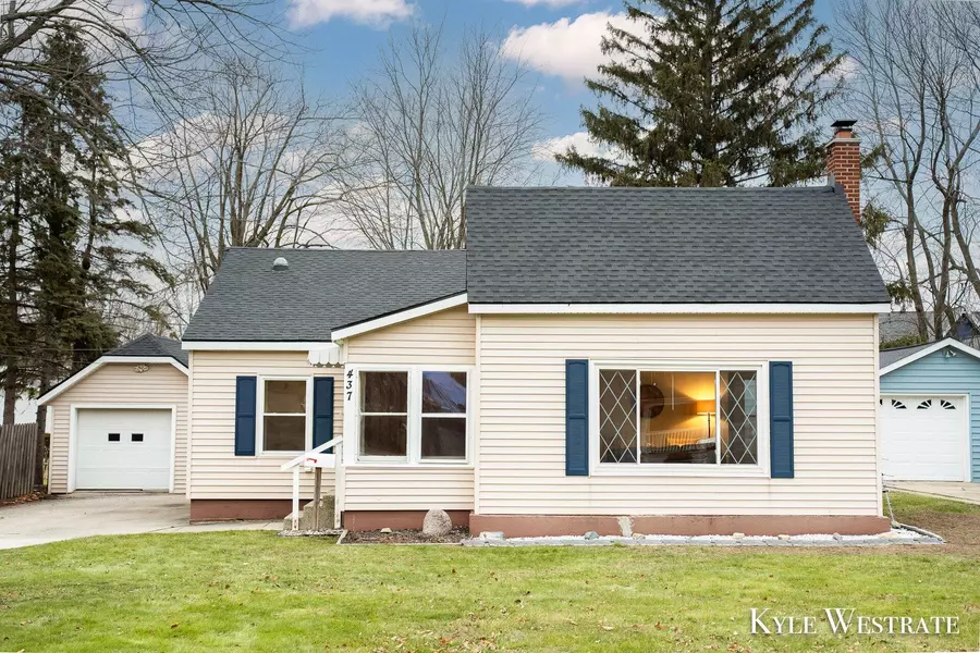 437 Lincoln Street, Coopersville, MI 49404