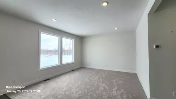 Allendale, MI 49401,10728 School View Avenue