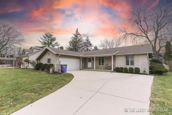 4140 Weymouth SE Drive, Grand Rapids, MI 49508