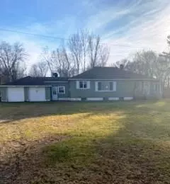 9230 W South River Drive, Grant, MI 49327