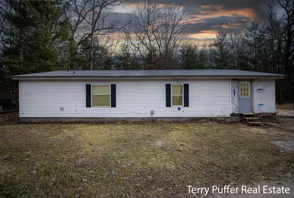 Rothbury, MI 49452,1155 Sandcreek Trail