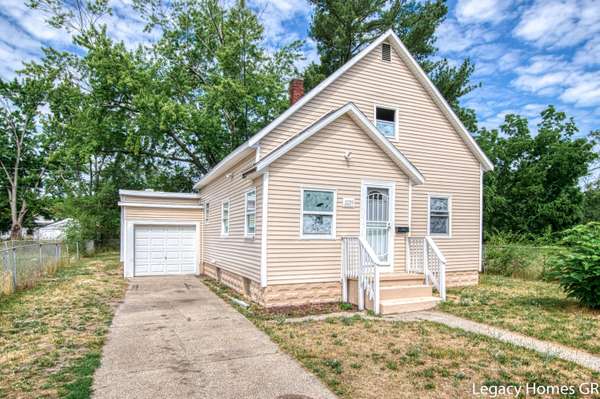 2229 Jarman Street, Muskegon Heights, MI 49444