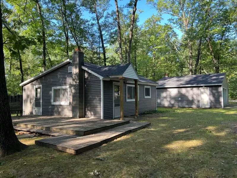 8967 W Bowling Green Boulevard, Baldwin, MI 49304