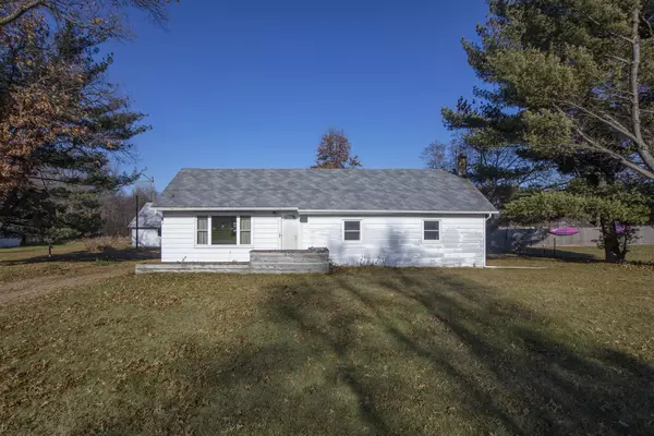 Edwardsburg, MI 49112,18424 State Line Road