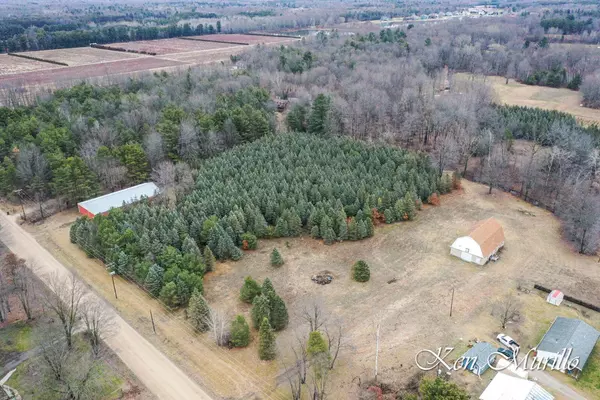 Nunica, MI 49448,11945 State Road